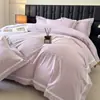 Juego de ropa de cama de cuatro piezas estilo lujo de algodón largo con ribete bordado de algodón puro, funda de edredón, sábana bajera y juego de cama en caja de regalo