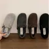 Zapatos Birkenstock con forro de felpa para mujer, invierno, grises, zapatos individuales, nuevo estilo, versión coreana, zapatos de algodón cálidos, zapatos peludos, mocasines de suela gruesa que aumentan la altura