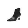 Botines bajos Melard vintage de piel de oveja con corte en V, botines cortos estilo francés de punta con tacón de 7.5 cm para mujer
