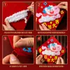 Regalo de Año Nuevo Tela No Tejida Diversión para Coser Jardín de Infancia Año del Caballo Kit de Materiales Hecho a Mano DIY Kit de Materiales para Enhebrar Bordado Juguetes para Niños