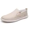 En stock Estilo Japonés Transpirables Zapatos Casuales para Hombre Otoño e Invierno Nuevos Zapatos para Hombre Estilo Coreano Mocasines Slip-on Cuero Genuino Zapatos Blancos para Hombre