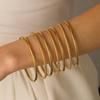 Pulseira de Aço Inoxidável com Círculo Geométrico Europeu e Americano Pulseira Simples Versátil Pulseira de Aço Titânio Galvanizado a Ouro 18k