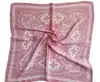 Lenço Quadrado de Seda Falsa com Estampa Paisley Vintage 70cm Lenço de Cetim com Estampa de Zebra Estampa de Castelo Acessório para Terno Camisa Lenço de Pescoço