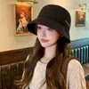 Sombrero de Pescador de Ala Corta Artístico de Cuadros Finos Estilo Japonés Nuevo para Mujer, Casual Versátil, Cortavientos, para Viaje, Retro Elegante