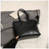 Bolsa de Tote Retro de Gran Capacidad Transfronteriza para Mujer 2026 Invierno Nuevo Estilo Coreano Simple Versátil Moda Bolso de Hombro para Viajar