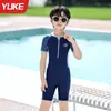Traje de baño de una pieza para niños Manga corta Verano Nuevo Niños Talla Mediana y Grande Dibujos Animados Protección Solar Entrenamiento Aguas Termales Secado Rápido