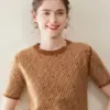 Suéter Color Block com Gola Redonda, Camisa Base Elegante, Manga Curta, Emagrecimento, Caimento Solto, Estilo Outono e Inverno, Suéter de Cashmere Sarjado para Mulheres, Novo Modelo