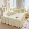 Nuevo Falda de Cama Individual Estilo Fresco Algodón Nube Borde de Encaje Cubre Cama Acolchado Engrosado Juego de Tres Piezas