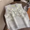 Item Popular de Alta Qualidade das Treze Linhas de Guangzhou ~ Colete Tricotado Floral Tridimensional para Mulheres, Estilo Solto e Preguiçoso, Colete de Camada da Moda
