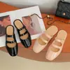 Sandalias de Cristal para Mujer Verano Nuevo Estilo Celebridad de Internet Moda Versátil Ropa de Exterior Estilo Dulce de Hada Chanclas Antideslizantes de Doble Anillo para Mujer