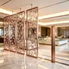 Pantalla de hoja de ginkgo de acero inoxidable, mampara hueca en tono oro rosa, pantalla decorativa de metal para oficinas de ventas y vestíbulos de hoteles, proyecto arquitectónico