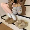 Zapatos de Exterior Estilo Birkenstock con Suela Blanda para Mujer, Nuevo Modelo 2026, Primavera y Otoño, Versátiles Casuales Lindos Dibujos Animados Chanclas de Suela Gruesa que Aumentan la Altura