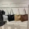 2025 Nuevo Otoño e Invierno Casual Bolso Tote Casual Gran Capacidad Viaje Moda Más Fácil de Combinar Bolso de Hombro Bolso de Mano Bolso para Mujer