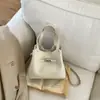 Bolso de Mano y Bolso Cruzado de Gama Alta de Nicho para Mujer, Nuevo Estilo Coreano 2026, Colgante Lindo, Bolso Versátil y de Moda para el Día a Día