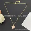 Actualizaciones de estilo diarias: Estilos Fanjia, Dajia, Fenjia, Gujia, Lvjia, Xiangjia, Tjia de pulseras, collares, anillos y pendientes