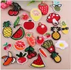 Parche Bordado de Frutas de Dibujos Animados Lindo y de Moda Flor Pequeña Parche Decorativo para Ropa Reparación de Agujeros Subsidio
