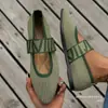 Comercio exterior transfronterizo europeo y americano otoño 2026 planos de suela plana de punto volador punta fina poco profundos sin cordones mocasines retro transpirables para mujer