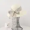 Chapéu de Sol de Aba Larga Floral para Mulheres, Chapéu de Sol de Verão para Férias na Praia e Litoral, Chapéu de Palha com Proteção UV
