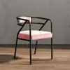 Silla de Comedor de Hierro Forjado de Lujo Nórdico Silla con Respaldo para el Hogar Silla de Ocio Moderna para Restaurante Celebridad de Internet Silla de Oficina para Restaurante de Hotel