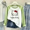 Camiseta de algodão puro de manga comprida para meninas, novo estilo primavera e outono 2026, top color block, barra curva, doce, estiloso, ins, roupas infantis