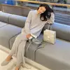 Conjunto de Ropa: Conjunto de Dos Piezas de Suéter Falso de Dos Piezas y Pantalones de Pierna Ancha, Nuevo Estilo Otoño e Invierno