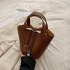 Bolsos de Diseñador de Nicho para Mujer 2023 Nuevos Bolsos de Mano de Moda Versátil Elegante Bolso Tote Tipo Cubo para Viajar al Trabajo Bolso de Hombro