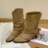 Botas fashion de passarela estilo coreano para mulheres, 26 novos modelos, com cinto e zíper, salto grosso, botinhas estilosas, cool e chiques, adequadas para primavera e outono