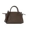 Bolso de mano de diseño estilo europeo y americano, textura de alta calidad, versátil para ir al trabajo, bolso tipo dumpling elegante y moderno, de un solo hombro y cruzado