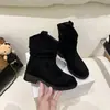 Nuevas botas cortas de otoño/invierno con un diseño adelgazante y un aire vaquero retro, adecuadas para el páramo del oeste.