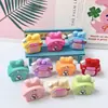 Alcancía de KT de dibujos animados bolsa sorpresa adorable colgante de joyería DIY llavero regalo creativo resina pequeños accesorios al por mayor