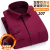 Camisa xadrez forrada com fleece transfronteiriça, camisa masculina de manga comprida escovada quente, jaqueta de trabalho casual para negócios plus size masculina