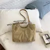 Bolso de axila de gran capacidad para mujer, modelo nuevo 2026, bolso de hombro versátil para el trabajo diario, bolso tote de nicho estilo coreano