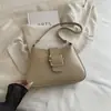Otoño/Invierno 2026 Estilo Sencillo Moda Coreana Bolso Trendy para Mujer bajo el Brazo, Color Sólido, Textura Vintage, Bolso de Hombro Versátil para el Trabajo