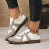 Zapatos de mujer Forrest Gump 2026 primavera nuevos blancos casuales retro zapatillas versátiles zapatillas de entrenamiento alemanas para mujer