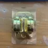 Fabricantes transfronterizos espacio aluminio ducha no perforada pegatinas sin costuras soporte de ducha de mano cabezal de ducha base de ducha ajustable