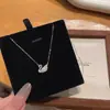 Collar de cisne totalmente de diamantes para mujer, diseño de nicho de lujo ligero, cadena alta para la clavícula, cadena de cuello de moda y versátil, regalo para novia