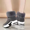 Botas de nieve de invierno para mujer con aumento de altura interior, nuevo estilo 2026, forradas de felpa para mayor calidez, antideslizantes, de suela gruesa, tacón de cuña, botines casuales, botas de algodón