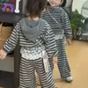 Conjunto de Duas Peças com Moletom Listrado Estilo Coreano para Meninas, Nova Coleção de Outono, Jaqueta com Capuz e Caimento, Calça Longa Casual, Conjunto de Duas Peças Tendência