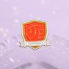 Broche de aleación con forma de escudo y bandera, ideal como regalo transfronterizo, insignia de metal de la serie Magic Academy, ideal como tarro de caramelos.