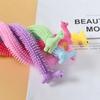 Desahogo y Descompresión Fideos de Alpaca Pulsera Musical Lala Hexágono de Descompresión Dinosaurio Tritón Salamandra Pulsera de Dragón Abrazador Juguete Novedoso