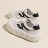 Tênis Branco para Mulheres, Sapatos com Plataforma Grossa, Novos Sapatos Estilo Primavera 2026, Tênis Esportivos de Nicho Versáteis e Modernos