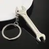 Chaveiro de ferramenta de simulação 3D Chaveiro de ferramenta criativa Utilitário de metal Pequeno presente Chave de ferramenta Chaveiro