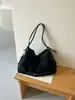 Bolsa de Mano de Diseño Retro de Comercio Exterior para Mujer, Nueva, Gran Capacidad, para Viajar, de un Solo Hombro, Bolso Casual de Moda para Debajo del Brazo, Tendencia
