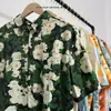Camisa floral barroca vintage plus size 150kg para homens, camisa de manga curta com folha de bordo para férias na praia havaiana