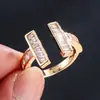 Venta Caliente Exquisito Anillo de Circonita Super Brillante Nicho Lujo Ligero Personalidad Anillo Abierto para Mujer Ajustable Anillo para Dedo con Sensación de Alta Gama