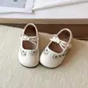 Zapatos de Princesa de Moda para Niñas Primavera Verano 2026 Estilo Nuevo Suela Suave Zapatos Mary Jane de Puntos Zapatos Individuales para Niña Punta Cerrada Zapatos de Piel