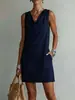 Nuevo vestido corto de mujer de estilo europeo y americano, éxito transfronterizo en TikTok, color liso, drapeado, sin mangas, cuello fruncido, con bolsillos