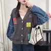 Jaqueta Patchwork Jeans Estilo Japonês e Coreano 2026 para Mulheres, Malha para Primavera e Outono, Estampa de Letras da Moda, Tamanho Grande, Cardigã Casual para Mulheres