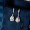 Gancho para Oreja de Dama Elegante Cobre Incrustado Gota de Agua Circonita Gancho para Oreja Pendientes de Novia de Gama Alta Pendientes para Fotografía de Boda