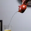 Fábrica Original em Yixing, Bule de Argila Roxa Totalmente Feito à Mão, Bule de Argila Roxa Argila Vermelha de Mina de Carvão Pequena de Minério Original, Bule Xishi Totalmente Feito à Mão
